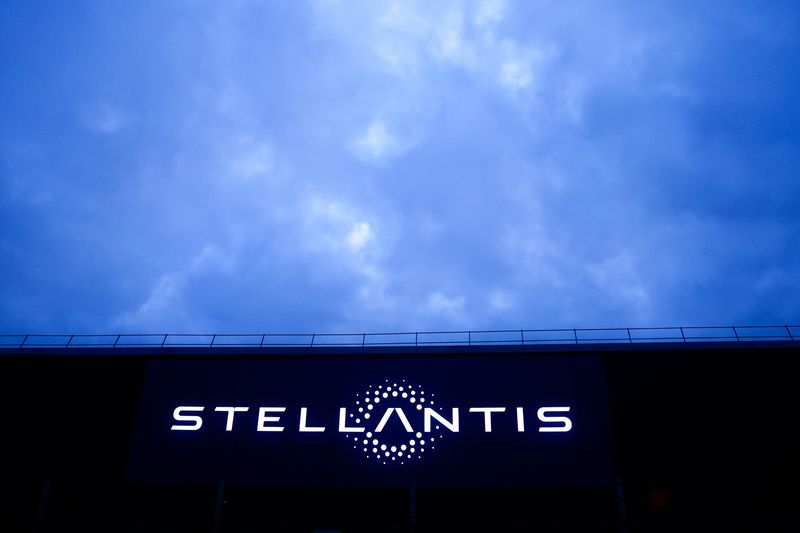 Elon Musk open to advertising, Stellantis stalemate: This week in EVs
