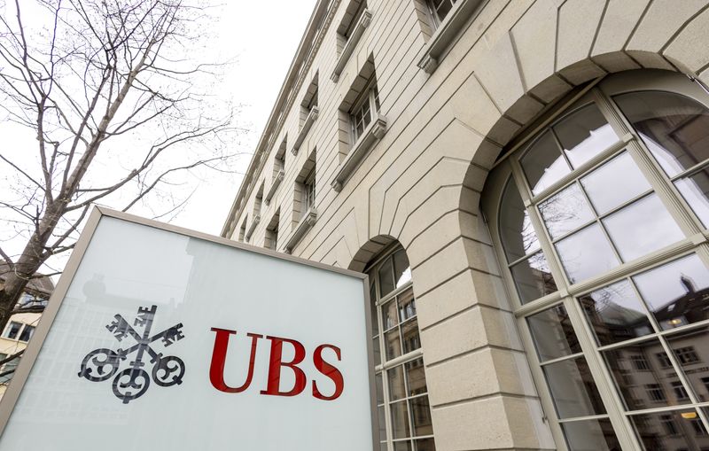 UBS flags $17 billion hit from Credit Suisse takeover