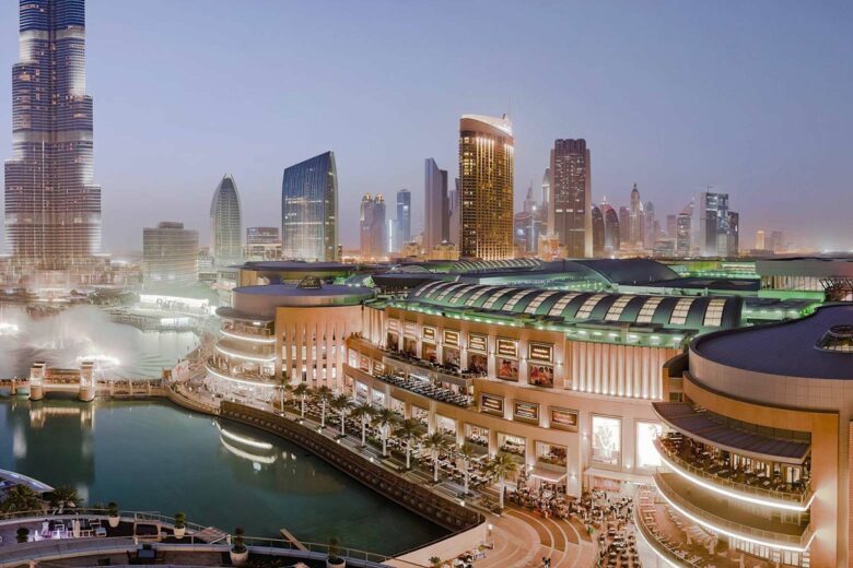 biggest malls in the world dubai mall - Luxe Digital