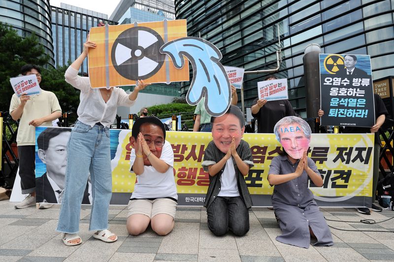 IAEA chief's visit to South Korea draws protests against Fukushima water release