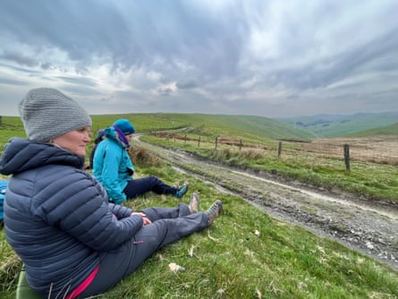 Participants are encouraged to sit or lie down and contemplate the environment when on a mindful walk.