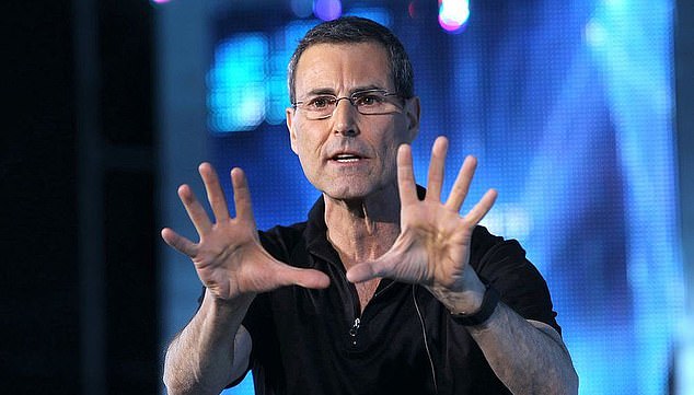 Psychic Uri Geller described an eerie encounter to DailyMail.com (Getty)