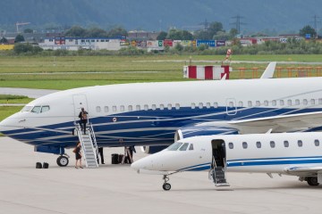Fans in stitches as team miss flight to match after getting lost buying coffee