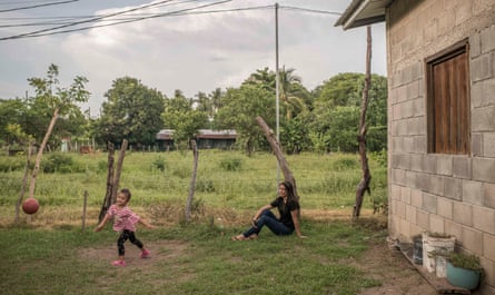 Yessica and her daughter in Higinio’s parents’ house.