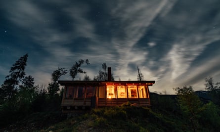 The Bunea hide is at 1,200 metres.