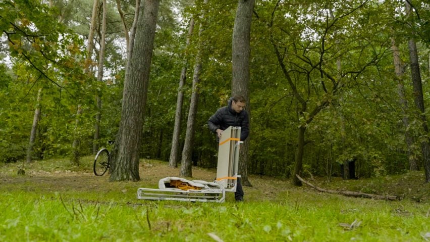 Unfolding the Trunk Bunk portable treehouse by Henry K Wein