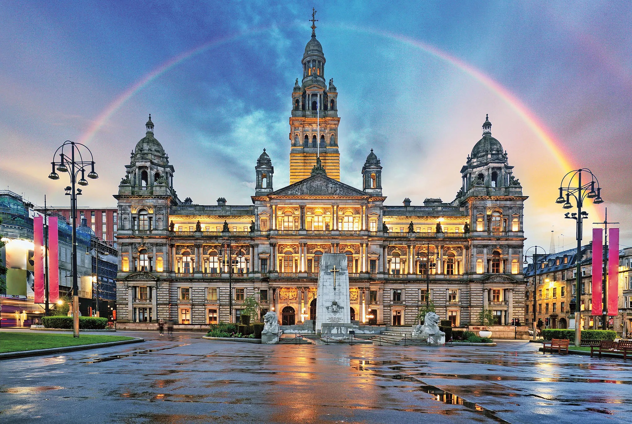 Rainbow over Glasgow City Chambers and George Square