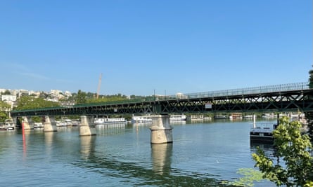 The Passerelle de l’Avre.