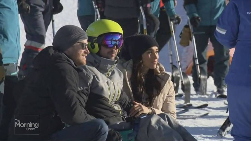 Click to play video: 'Prince Harry and Meghan Markle go skiing in B.C.'