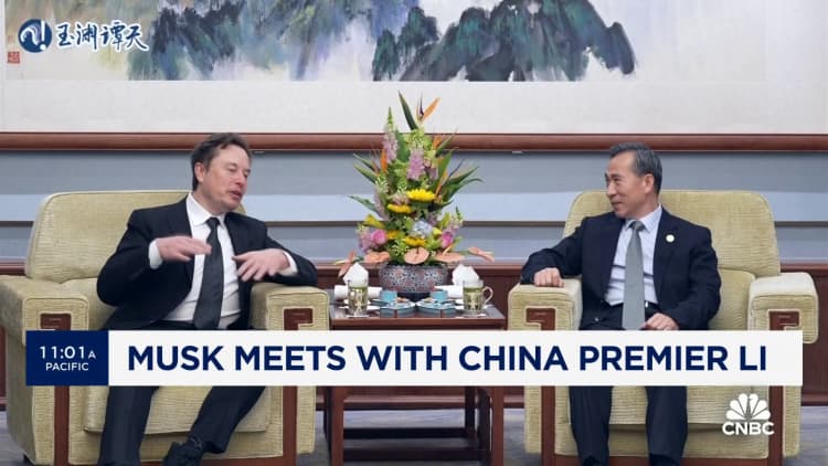 Elon Musk meets with China's Premier Li Qiang to discuss Tesla, full-self driving and restrictions