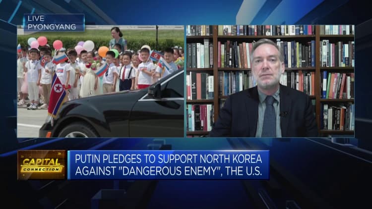 North Korea 'sees opportunity for itself in Russia's isolation,' analyst says