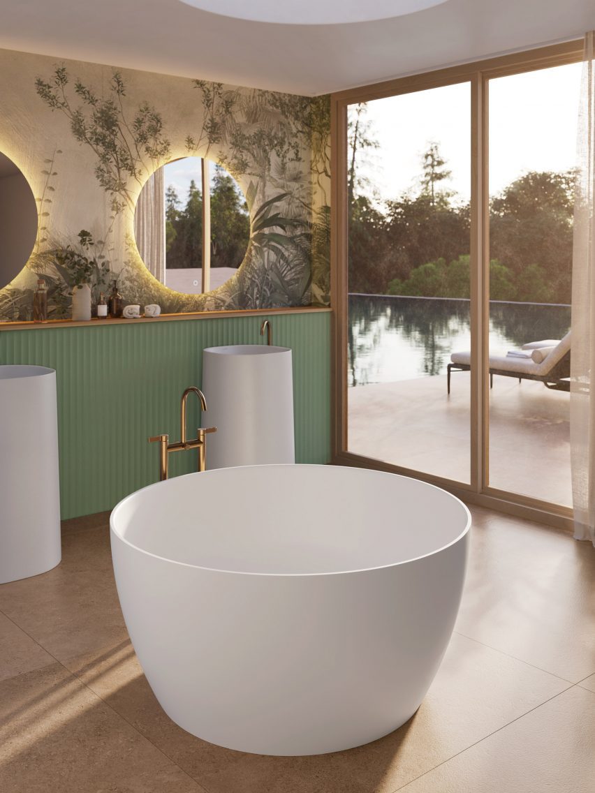 Round bathtub by Acquabella