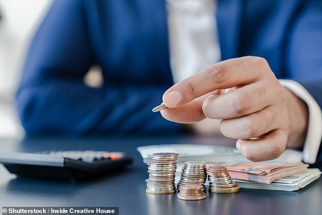 Options: Higher rate taxpayers earning more than £50,271 with more than £10,000 must consider the tax risk they bear by leaving their cash in an ordinary savings account