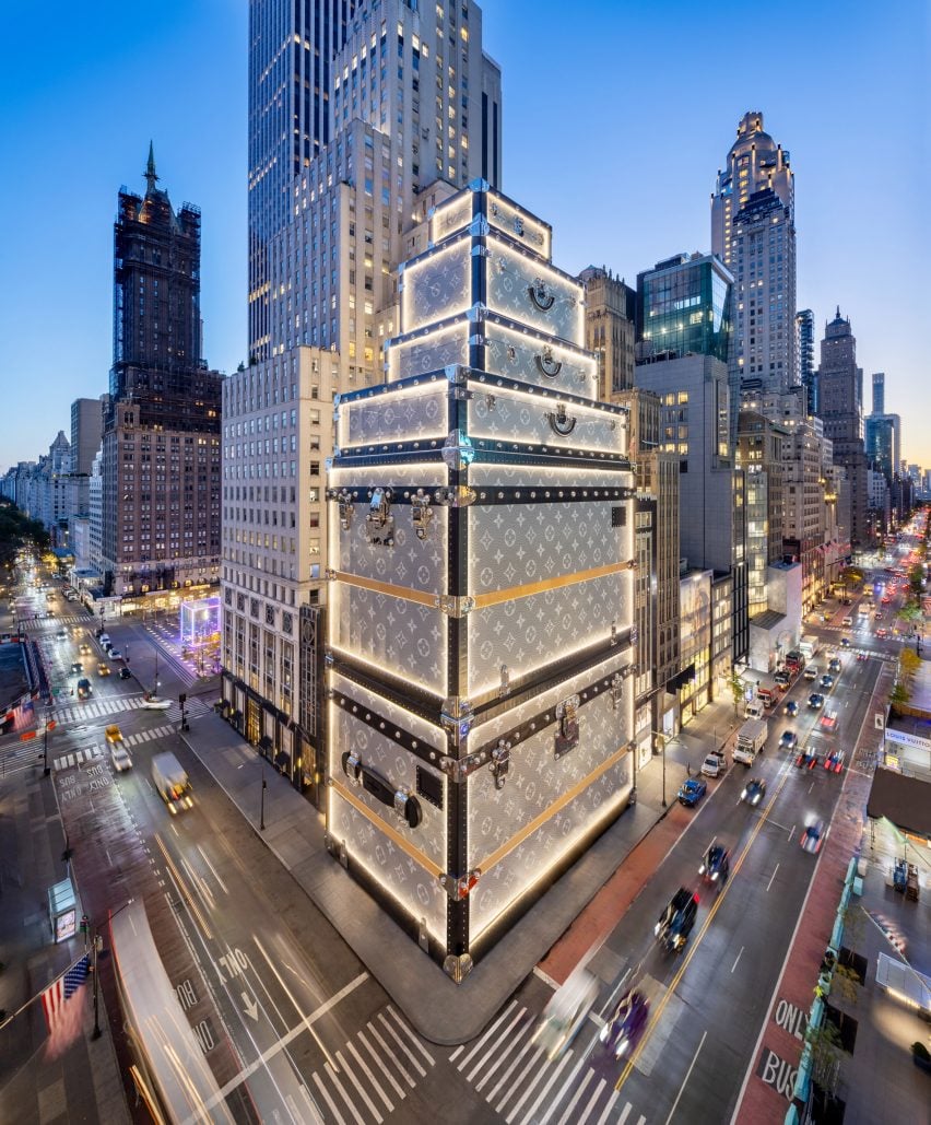 LV trunk scaffolding