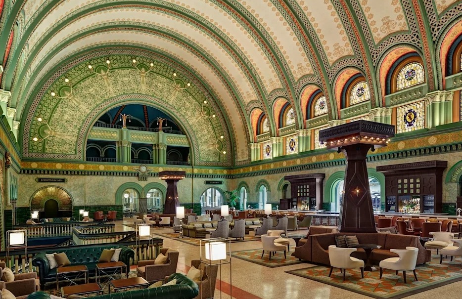 St. Louis Union Station Hotel lobby interior.