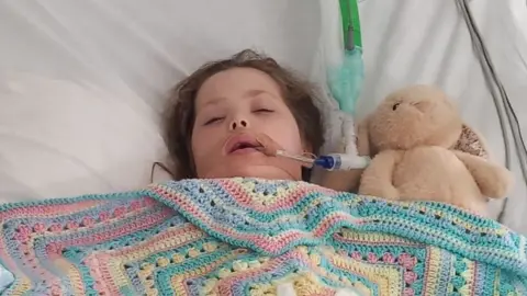 Supplied Vanellope, post-surgery