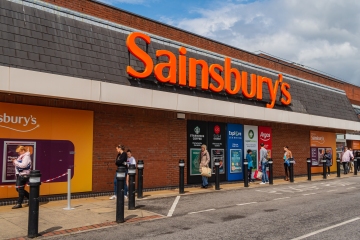 Sainsbury's accused of 'sexualising children' by selling nude crop top for kids