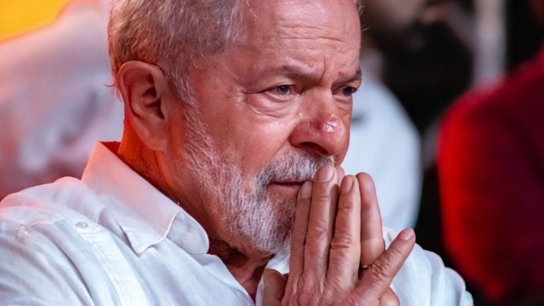 Brazil Sees BRICS Bank as Alternative Financial Institution, President Lula Says