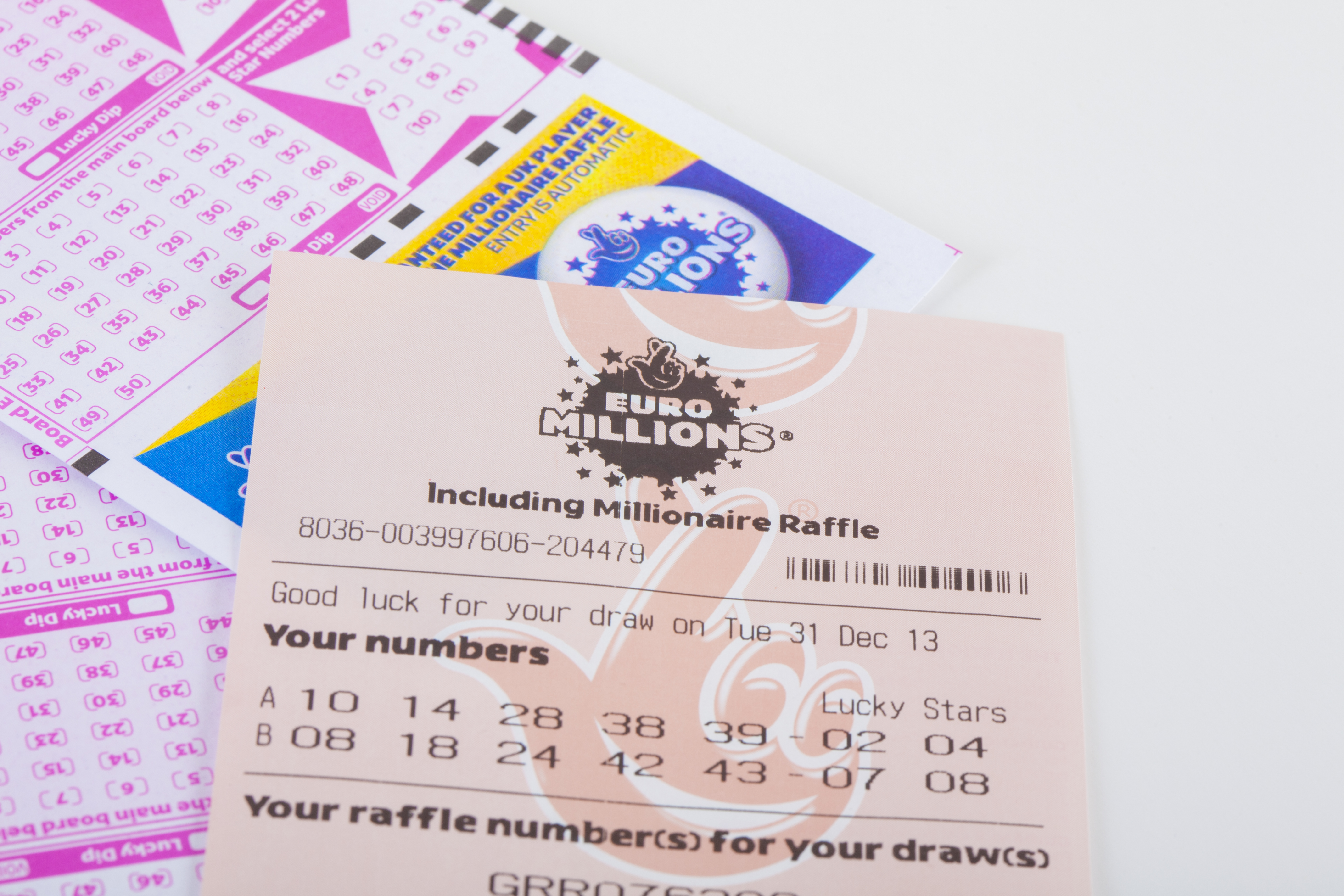 A whopping £185million lottery prize is still up for grabs