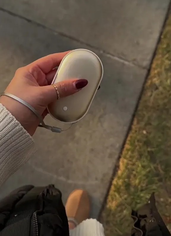 The pocket warmer will keep your hands nice and warm during the winter months