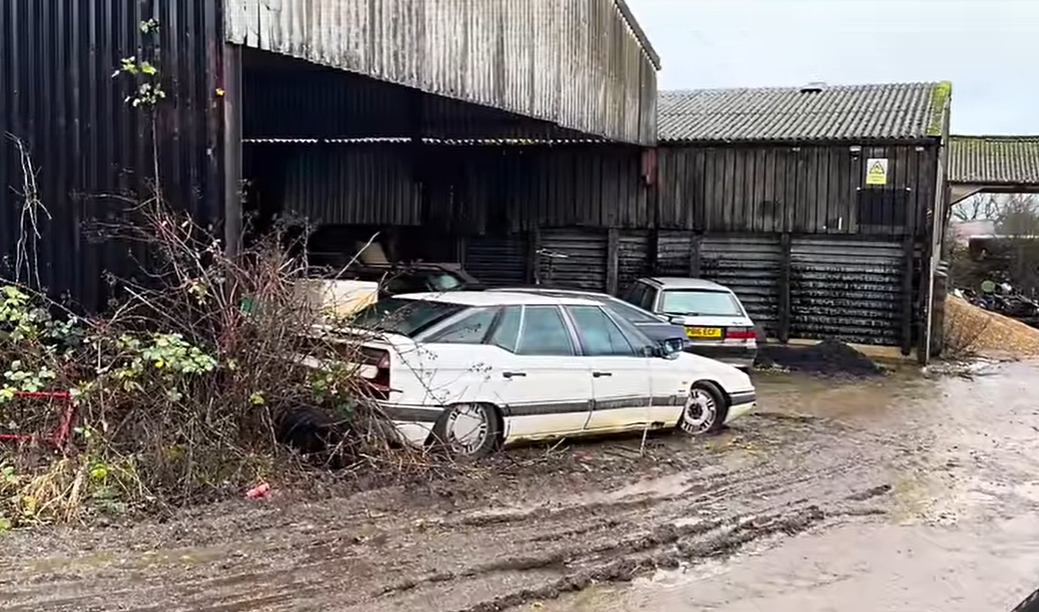 Cars were seemingly all around - and many of them were retro Citroens