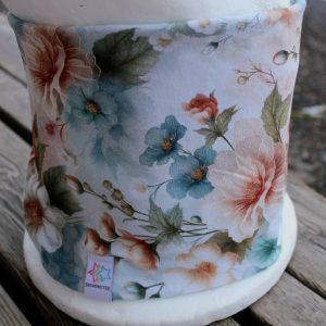 Mössa pannband halstub med blommor