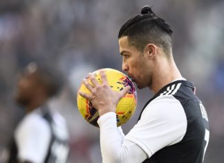 Cristiano-Ronaldo-Bashed-by-fans-for-missing-penalty-coppa-italia