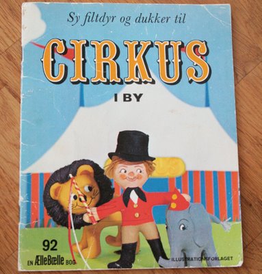 CIRKUS IN TOWN