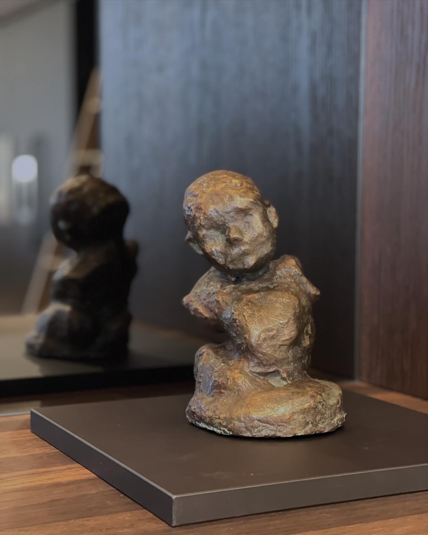 littlegirloftheworld_bysteinvig_indretning_kunst_skulptur_bronze_bæredygtig_unika littlegirloftheworld_bysteinvig_indretning_kunst_skulptur_bronze_bæredygtig_unika