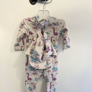 Beige/lila mönstrad bad-dress med keps stl 80