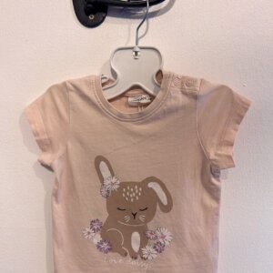 Aprikos t-shirt med motiv på magen stl 74