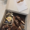 Geschenkbox Vatertag Donuts, Macarons, Trüffel