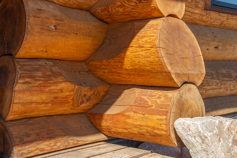 caledonai-log-homes-nairn-log-cabin-detail