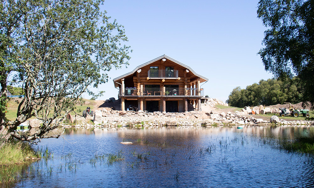 caledonai-log-homes-nairn-log-cabin-long