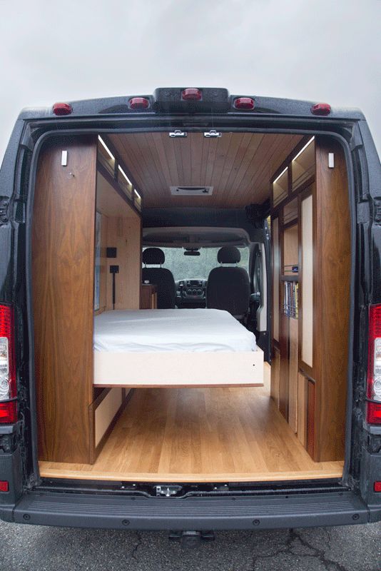 vanlife camper campervan camper inrichting zelfbouw murphybed 