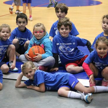 Los equipos de Baby Basket debutan en el Colegio Esclavas