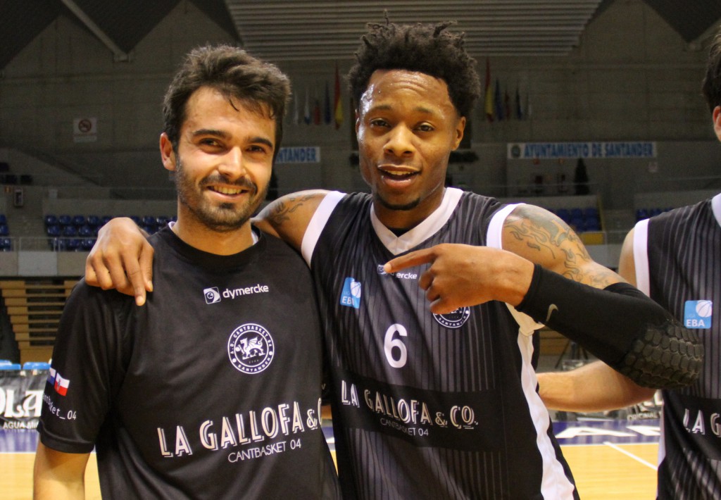 Álvaro Teja y DeAngelo Hailey, protagonizaron un parcial de 12-0 en el último cuarto | Foto: Pablo Lanza