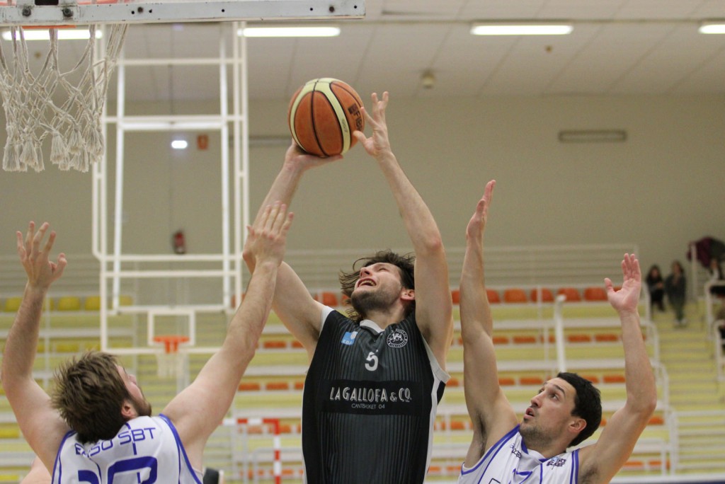 Jesús Cotera en el partido de la semana pasada frente a Easo | Foto: Pablo Lanza