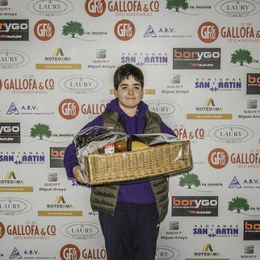 Concurso de tiro, sorteos y cheerleaders en el encuentro de Gallofa & Co ante Valladolid