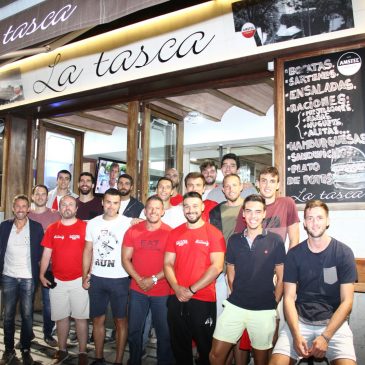 Primera cena de equipo de Gallofa Cantbasket en La Tasca Stadium