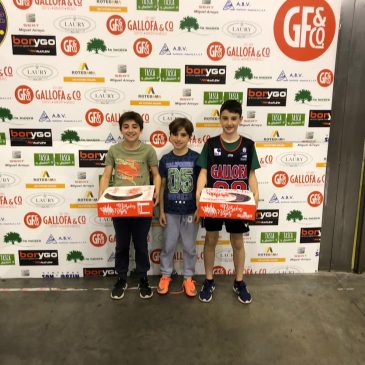 La Gallofa Cantbasket reparte un total de 26 premios en el derbi cántabro