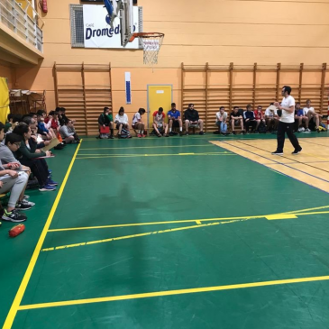 Sergio Espinosa y Joaquín Romano imparten clases en el curso de entrenadores de iniciación