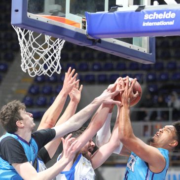 Cantbasket suma su octava victoria tras derrotar al Grupo de Santiago en el Palacio (98-69)