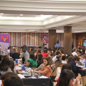 La Gala Anual de Cantbasket y Némesis reunió a cerca de 300 personas en el Hotel Hoyuela