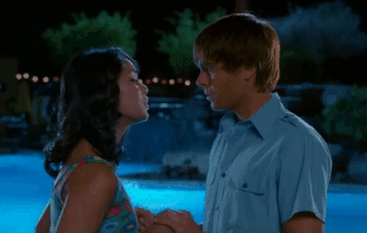 Troy and Gabriella - Gotta Go My Own Way - Can't Stop The Pop
