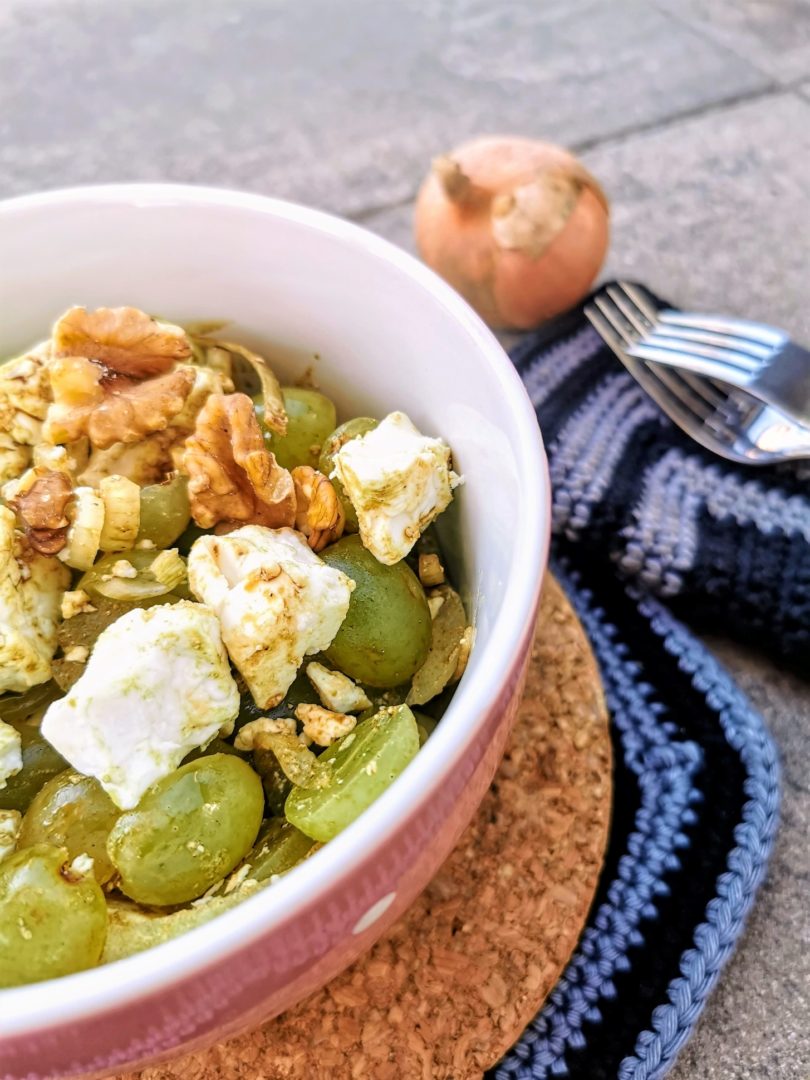 Rezept für Traubensalat mit Feta und Nüssen - Cappotella