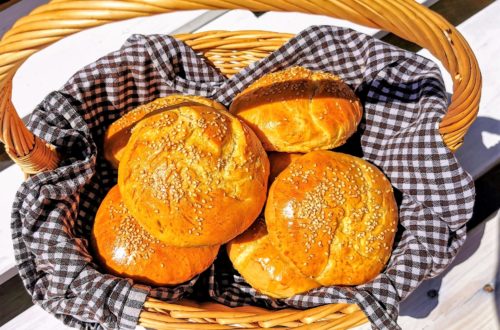 Burger Buns - ein herrlich einfaches Rezept für Burgerbrötchen, das immer gelingt.