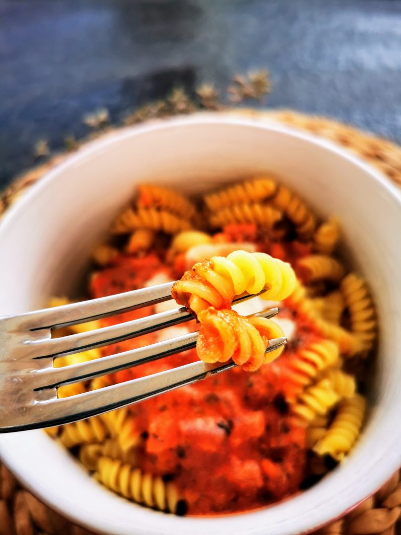 Rezept für Pasta mit Tomatensoße - einfach, schnell, lecker! - Cappotella