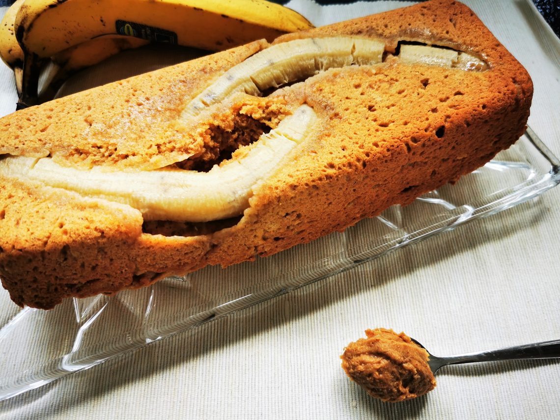 Supersaftiger Orangen-Walnusskuchen mit Olivenöl aus der Kastenform ... Supersaftiger Orangen-Walnusskuchen mit Olivenöl aus der Kastenform ...