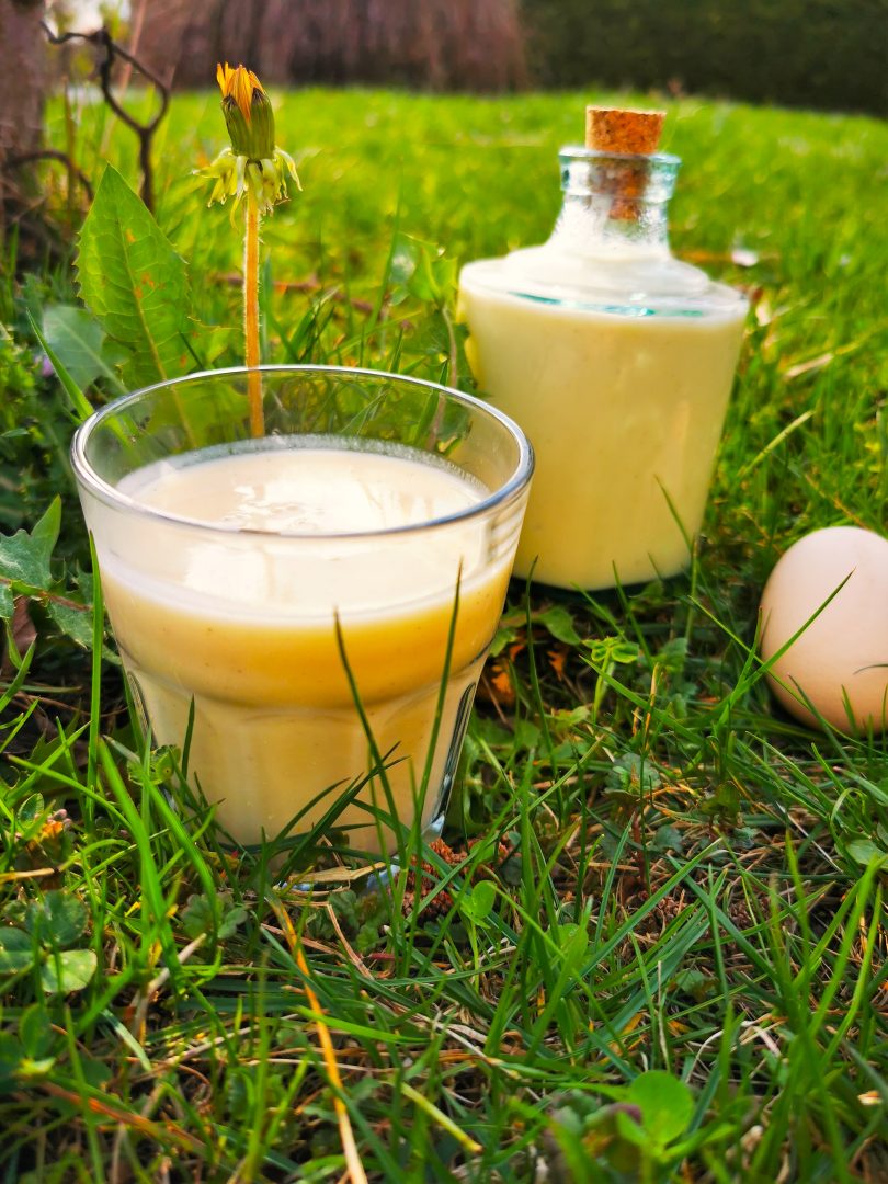 Rezept für Eierlikör aus ganzen Eiern - ein Last Minute Geschenk zu ... Rezept für Eierlikör aus ganzen Eiern - ein Last Minute Geschenk zu ...